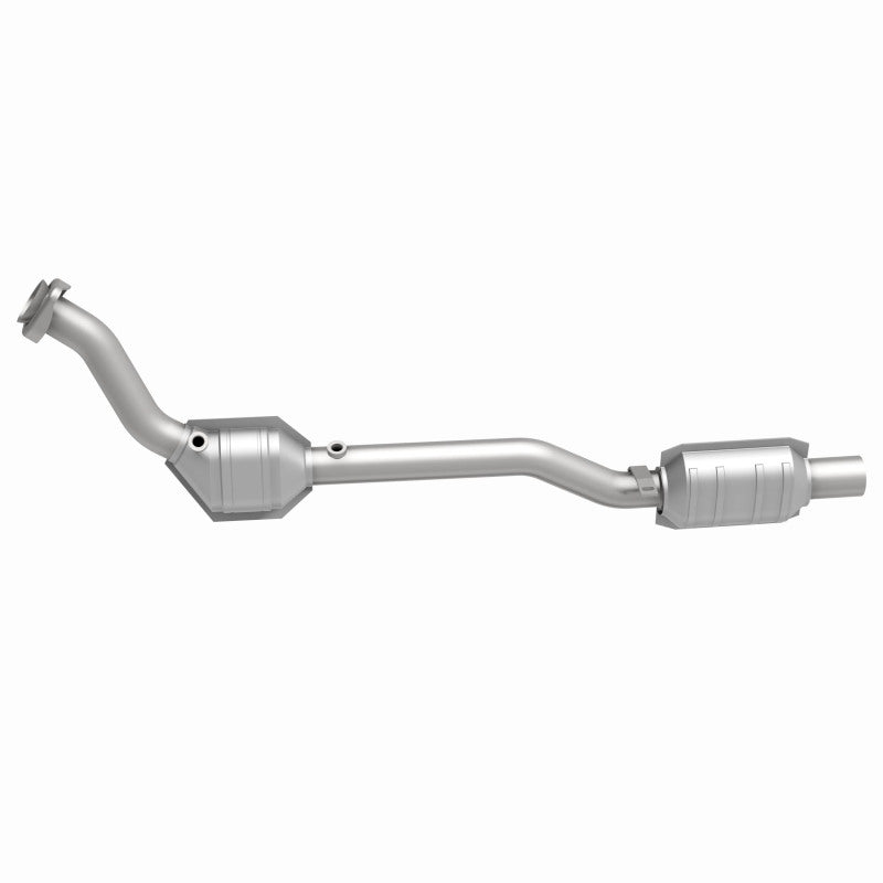 MagnaFlow OEM Grade Federal / EPA Compliant Direct-Fit Catalytic Converter 51819 360 Degree Image Set