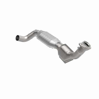 MagnaFlow Ford OEM Grade Federal / EPA Compliant Direct-Fit Catalytic Converter 51324 360 Degree Image Set