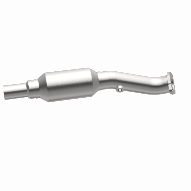 MagnaFlow OEM Grade Federal / EPA Compliant Direct-Fit Catalytic Converter 49501 360 Degree Image Set