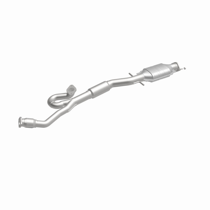 MagnaFlow OEM Grade Federal / EPA Compliant Direct-Fit Catalytic Converter 52417 360 Degree Image Set