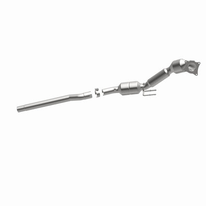 MagnaFlow Volkswagen OEM Grade Federal / EPA Compliant Direct-Fit Catalytic Converter 52380 360 Degree Image Set