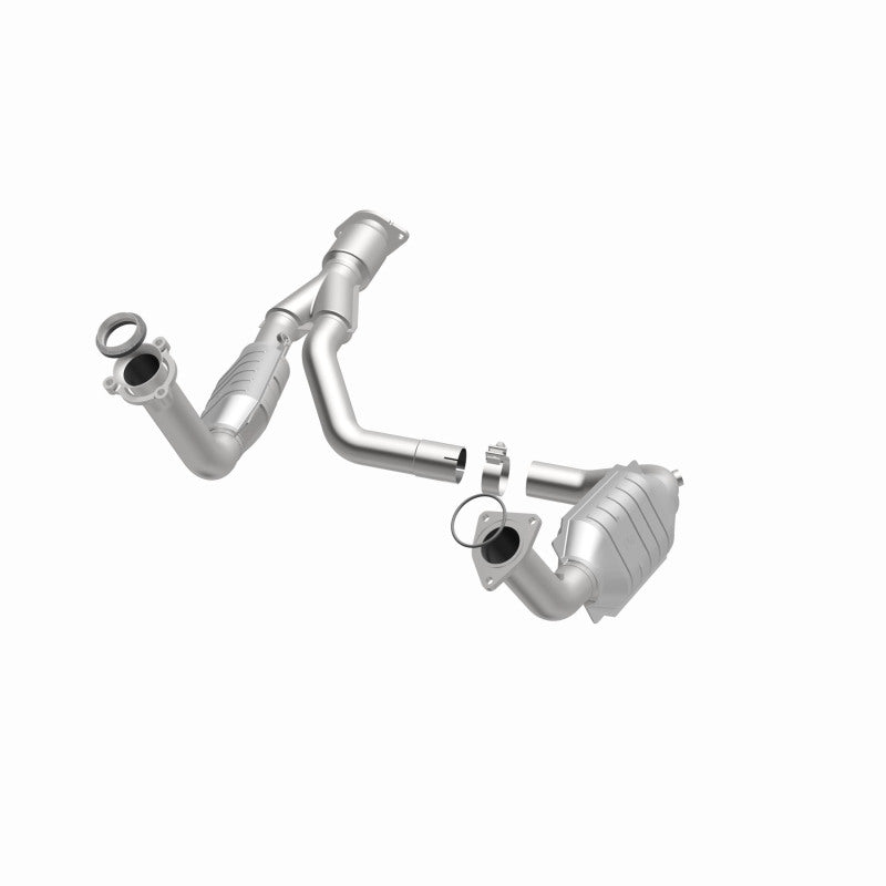 MagnaFlow HM Grade Federal / EPA Compliant Direct-Fit Catalytic Converter 93496 360 Degree Image Set