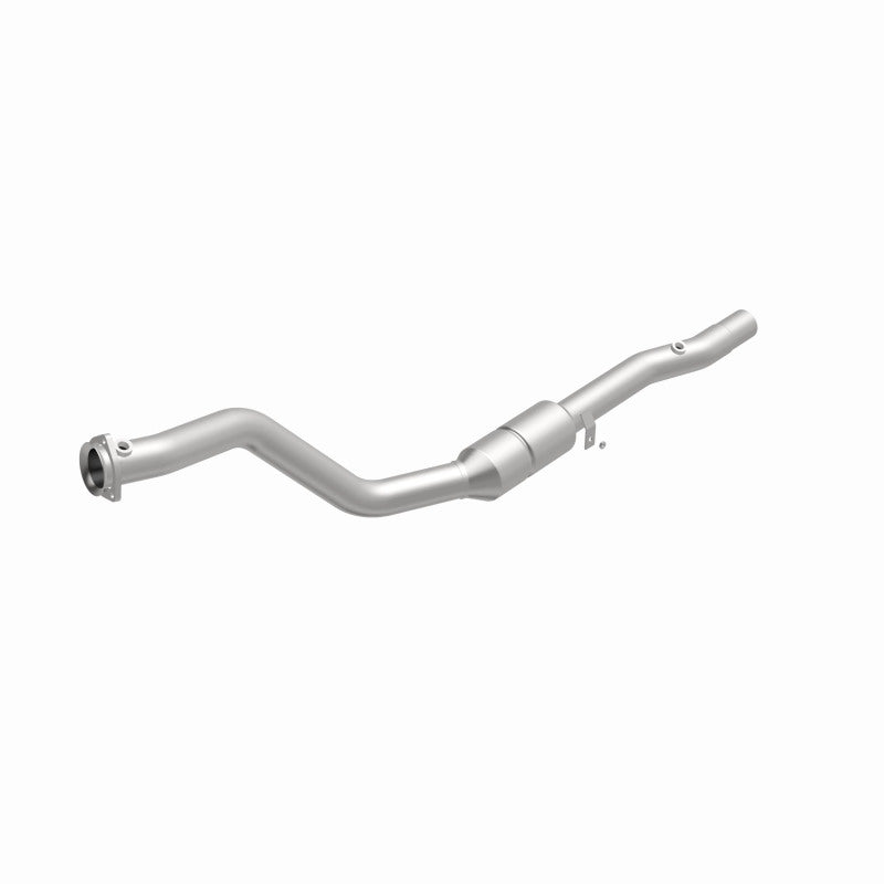 MagnaFlow Audi S8 OEM Grade Federal / EPA Compliant Direct-Fit Catalytic Converter 51086 360 Degree Image Set
