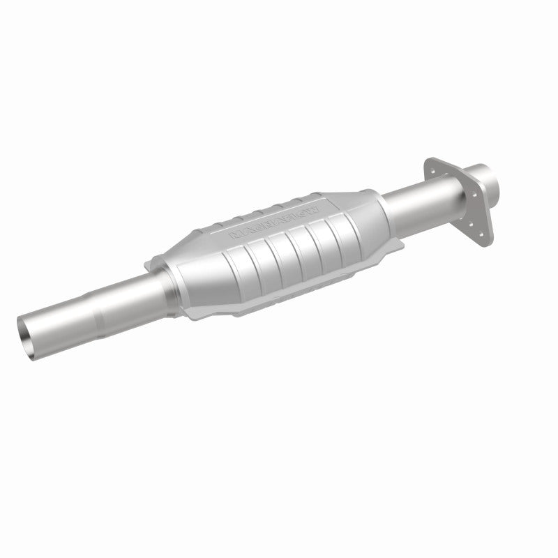 MagnaFlow Standard Grade Federal / EPA Compliant Direct-Fit Catalytic Converter 23475 360 Degree Image Set