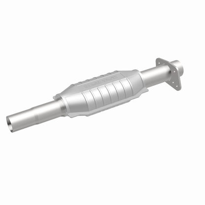 MagnaFlow Standard Grade Federal / EPA Compliant Direct-Fit Catalytic Converter 23475 360 Degree Image Set