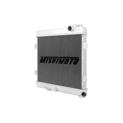 Mishimoto Aluminum Racing Radiator 87-91 BMW M3 E30 Manual Transmission MMRAD-E30-82 Photo - Close Up