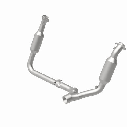 MagnaFlow Dodge Ram 1500 California Grade CARB Compliant Direct-Fit Catalytic Converter 5451711 360 Degree Image Set