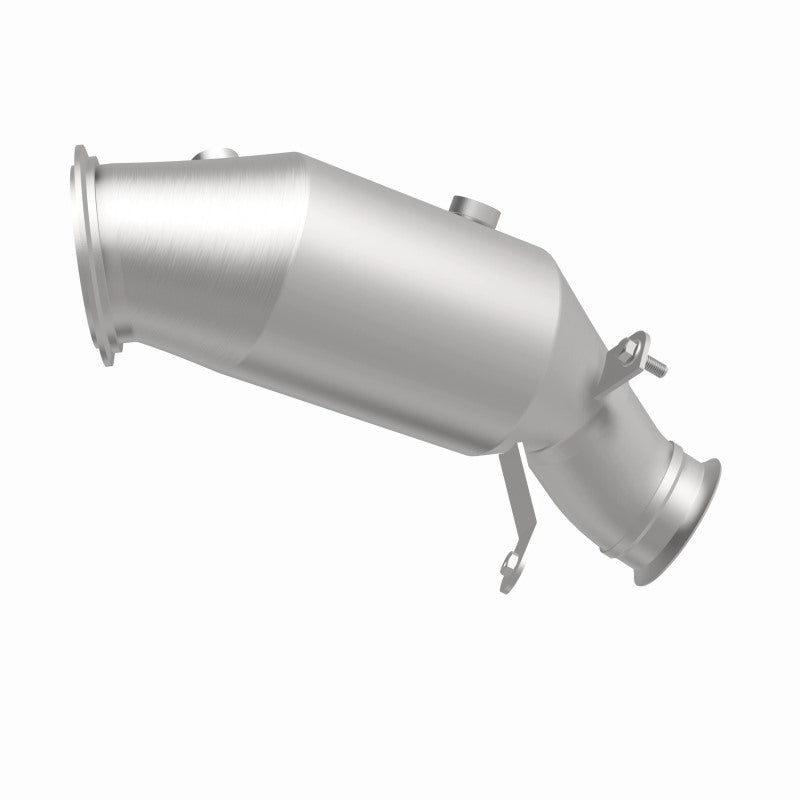 MagnaFlow BMW OEM Grade Federal / EPA Compliant Direct-Fit Catalytic Converter 52245 360 Degree Image Set