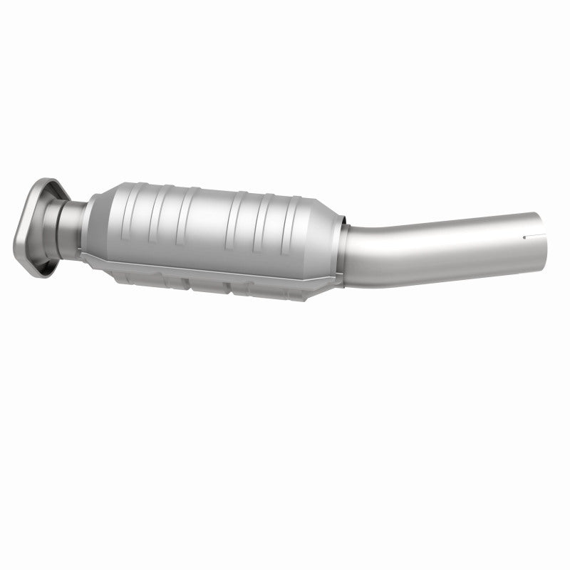 MagnaFlow Toyota RAV4 HM Grade Federal / EPA Compliant Direct-Fit Catalytic Converter 23006 360 Degree Image Set