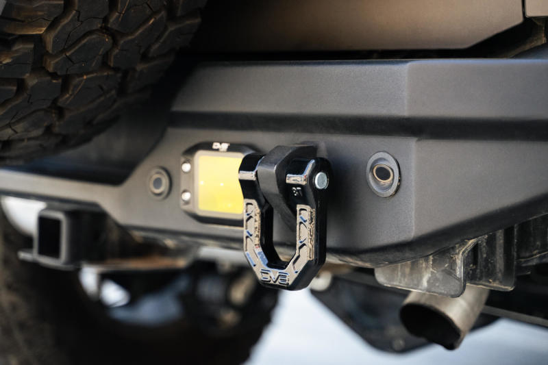 DV8 Offroad Elite Series D-Ring Shackles - Pair (Black) UNSK-01BL UNSK-01BL Photo - Unmounted
