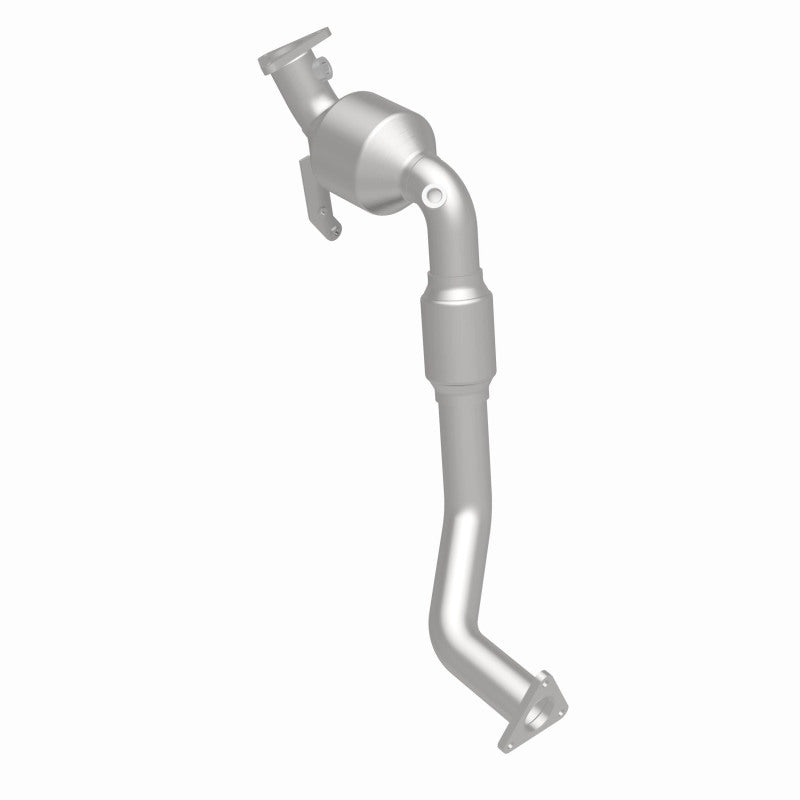 MagnaFlow OEM Grade Federal / EPA Compliant Direct-Fit Catalytic Converter 51947 360 Degree Image Set