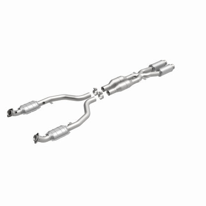 MagnaFlow BMW M3 California Grade CARB Compliant Direct-Fit Catalytic Converter 5411031 360 Degree Image Set
