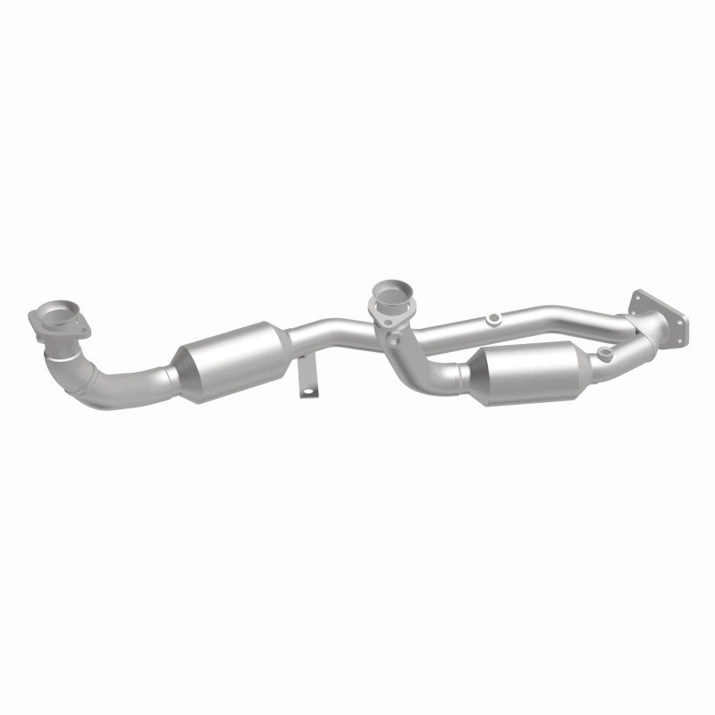 MagnaFlow Ford Windstar HM Grade Federal / EPA Compliant Direct-Fit Catalytic Converter 23542 360 Degree Image Set