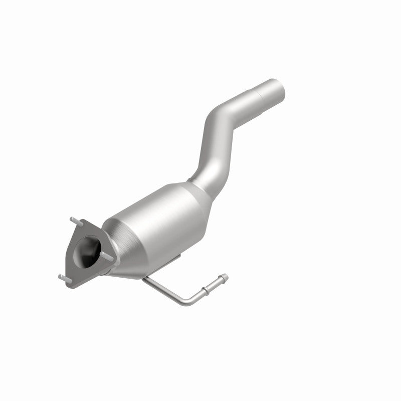 MagnaFlow Volkswagen Touareg OEM Grade Federal / EPA Compliant Direct-Fit Catalytic Converter 51154 360 Degree Image Set