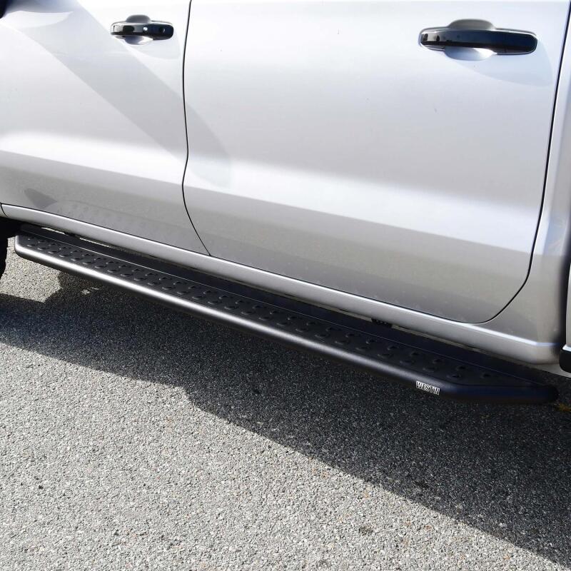 Westin 19-23 Chevrolet/GMC Silverado/Sierra 1500 Crew Cab Outlaw Nerf Step Bars 28-31275 28-31275 Photo - lifestyle view