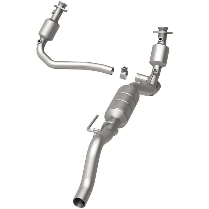 MagnaFlow Dodge Durango OEM Grade Federal / EPA Compliant Direct-Fit Catalytic Converter 51351 Photo - out of package