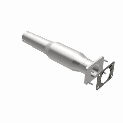 MagnaFlow HM Grade Federal / EPA Compliant Direct-Fit Catalytic Converter 93150 360 Degree Image Set