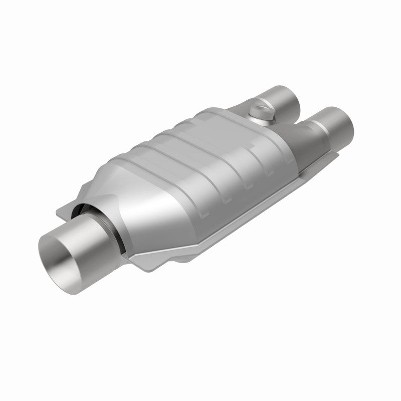 MagnaFlow California Grade CARB Compliant Universal Catalytic Converter 3322037 360 Degree Image Set