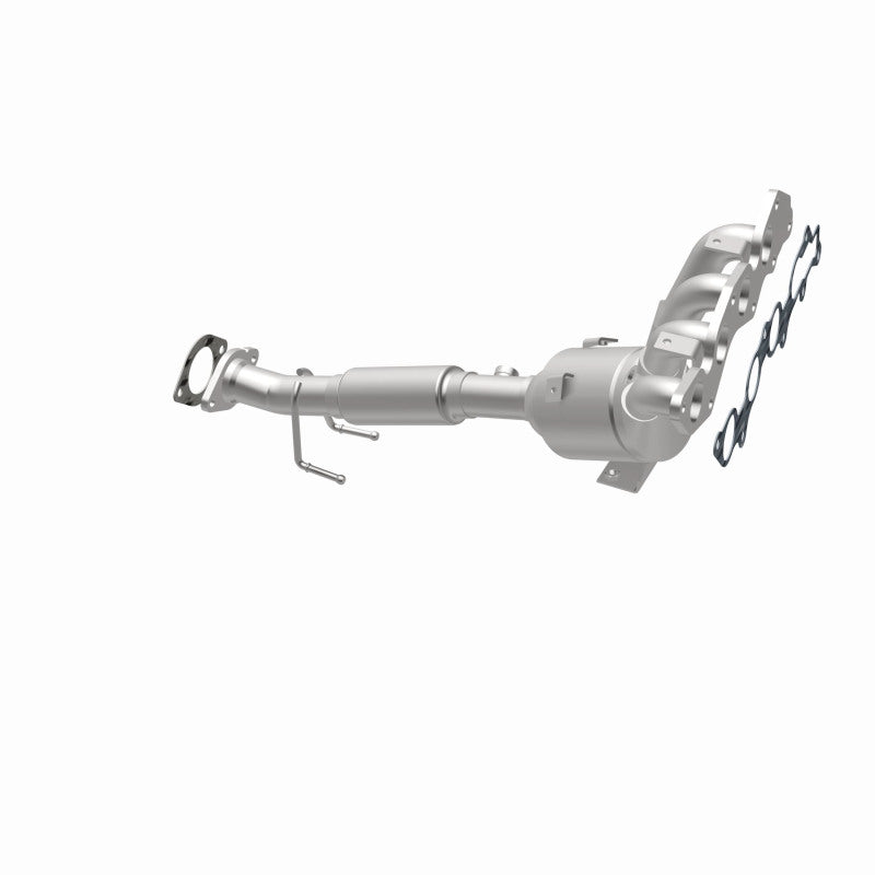 MagnaFlow Ford C-Max OEM Grade Federal / EPA Compliant Manifold Catalytic Converter 22-186 360 Degree Image Set