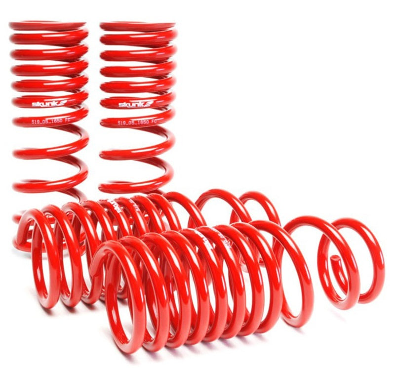 Skunk2 Lowering Springs 88-91 Honda Civic/CRX (2.50in - 2.25in.) (Set of 4) 519-05-1650 Photo - Primary