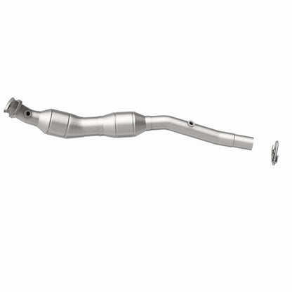MagnaFlow Land Rover Range Rover HM Grade Federal / EPA Compliant Direct-Fit Catalytic Converter 24497 360 Degree Image Set