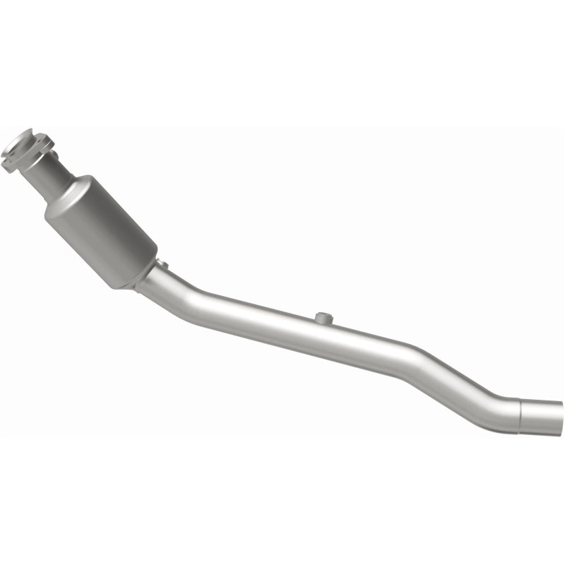 MagnaFlow Land Rover California Grade CARB Compliant Direct-Fit Catalytic Converter 5551718 Photo - out of package