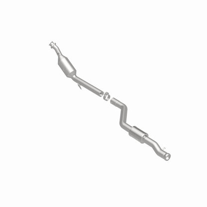 Magnaflow 07-11 Mercedes-Benz S550 5.5L Direct Fit Converter 5561570 5561570 360 Degree Image Set