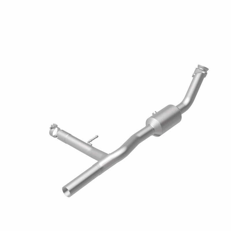 MagnaFlow Ford F-150 OEM Grade Federal / EPA Compliant Direct-Fit Catalytic Converter 21-834 360 Degree Image Set
