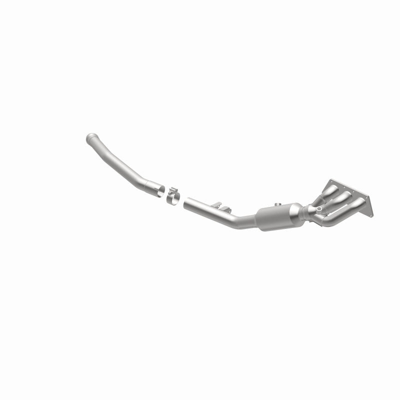 MagnaFlow Mercedes-Benz California Grade CARB Compliant Manifold Catalytic Converter 5551067 360 Degree Image Set