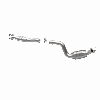 MagnaFlow OEM Grade Federal / EPA Compliant Direct-Fit Catalytic Converter 51534 360 Degree Image Set