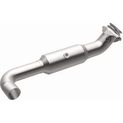 MagnaFlow Ford F-150 California Grade CARB Compliant Direct-Fit Catalytic Converter 5551520 Photo - out of package