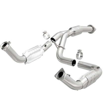 MagnaFlow OEM Grade Federal / EPA Compliant Direct-Fit Catalytic Converter 51812 Photo - Primary