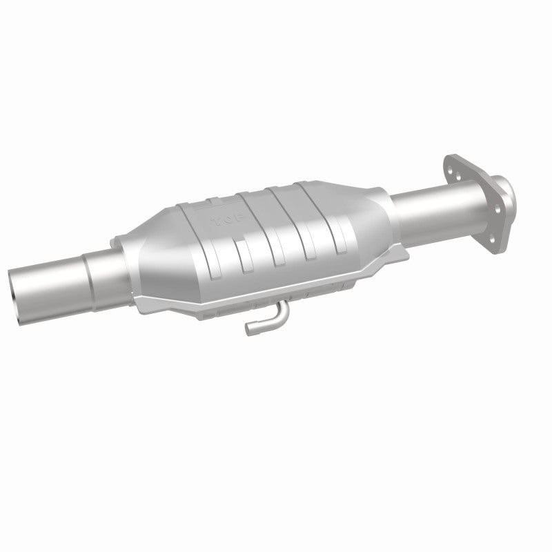 MagnaFlow Standard Grade Federal / EPA Compliant Direct-Fit Catalytic Converter 23447 360 Degree Image Set
