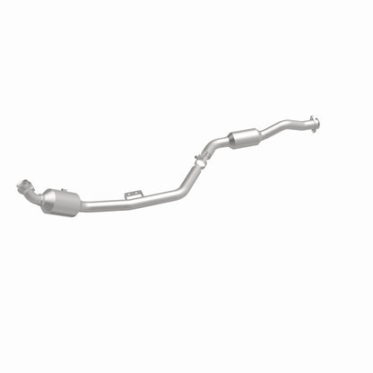 MagnaFlow Mercedes-Benz E350 OEM Grade Federal / EPA Compliant Direct-Fit Catalytic Converter 51665 360 Degree Image Set