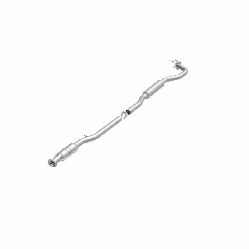 MagnaFlow Mitsubishi Outlander OEM Grade Federal / EPA Compliant Direct-Fit Catalytic Converter 51539 360 Degree Image Set
