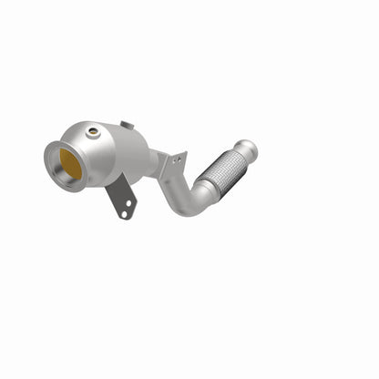 MagnaFlow Mercedes-Benz Metris OEM Grade Federal / EPA Compliant Direct-Fit Catalytic Converter 21-897 360 Degree Image Set