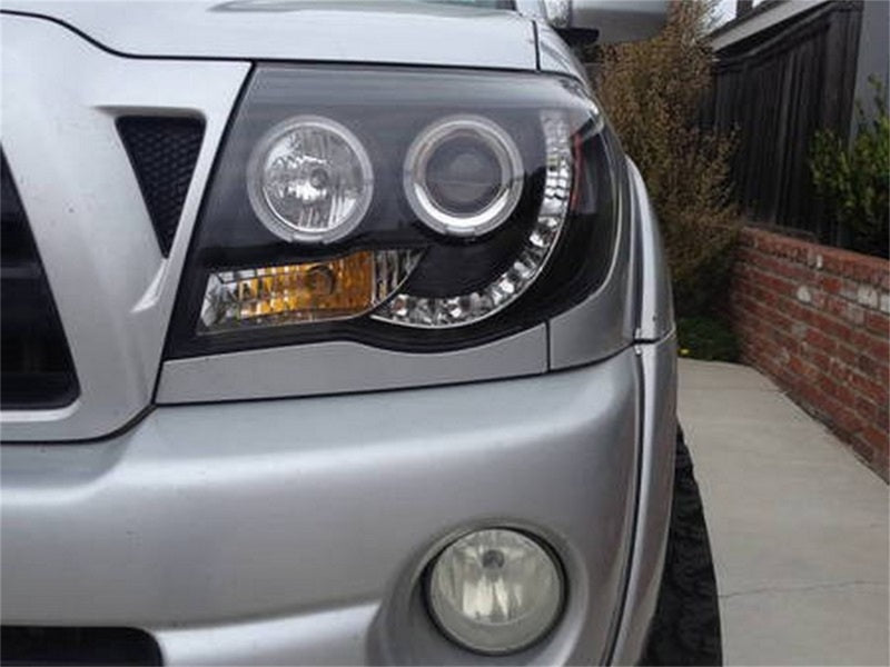 Spyder Toyota Tacoma 05-11 Projector Headlights LED Halo LED Black High H1 Low H1 PRO-YD-TT05-HL-BK 5011916 5011916 Photo - Mounted