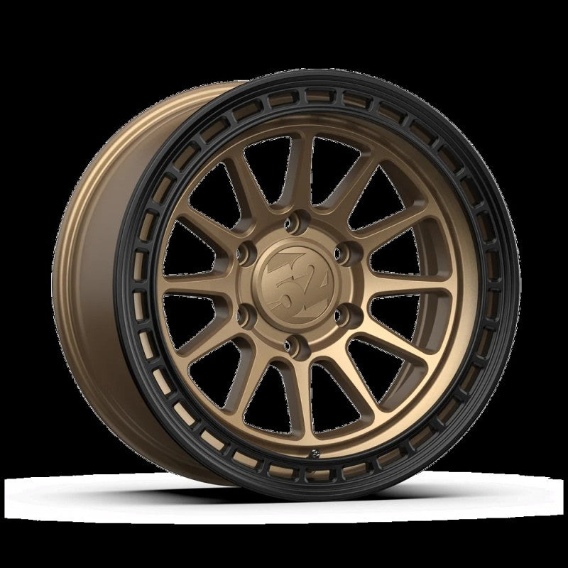 fifteen52 Range HD 17x8.5 5x127 0mm ET 71.5mm Center Bore Desert Bronze Wheel GHDDB-178557-00 GHDDB-178557-00 User 1