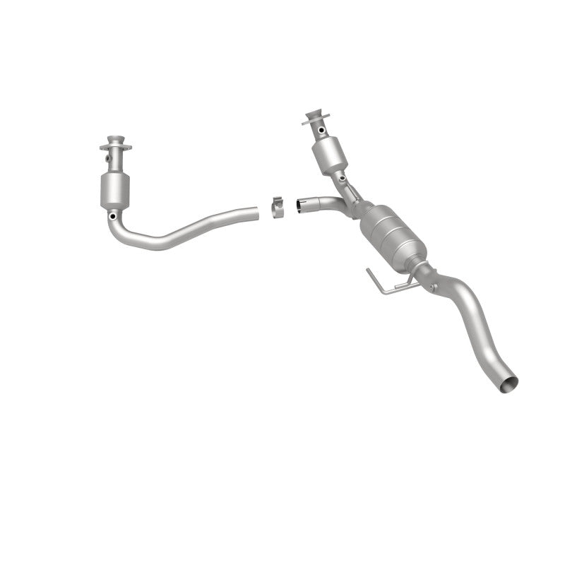 MagnaFlow Dodge Durango OEM Grade Federal / EPA Compliant Direct-Fit Catalytic Converter 51351 360 Degree Image Set
