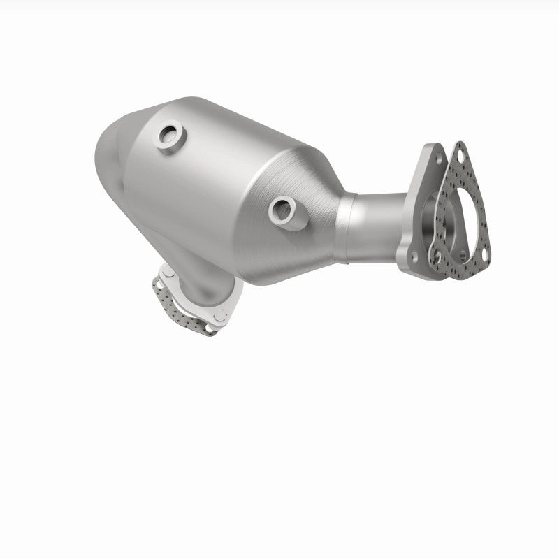 MagnaFlow Audi A8 Quattro OEM Grade Federal / EPA Compliant Direct-Fit Catalytic Converter 21-695 360 Degree Image Set