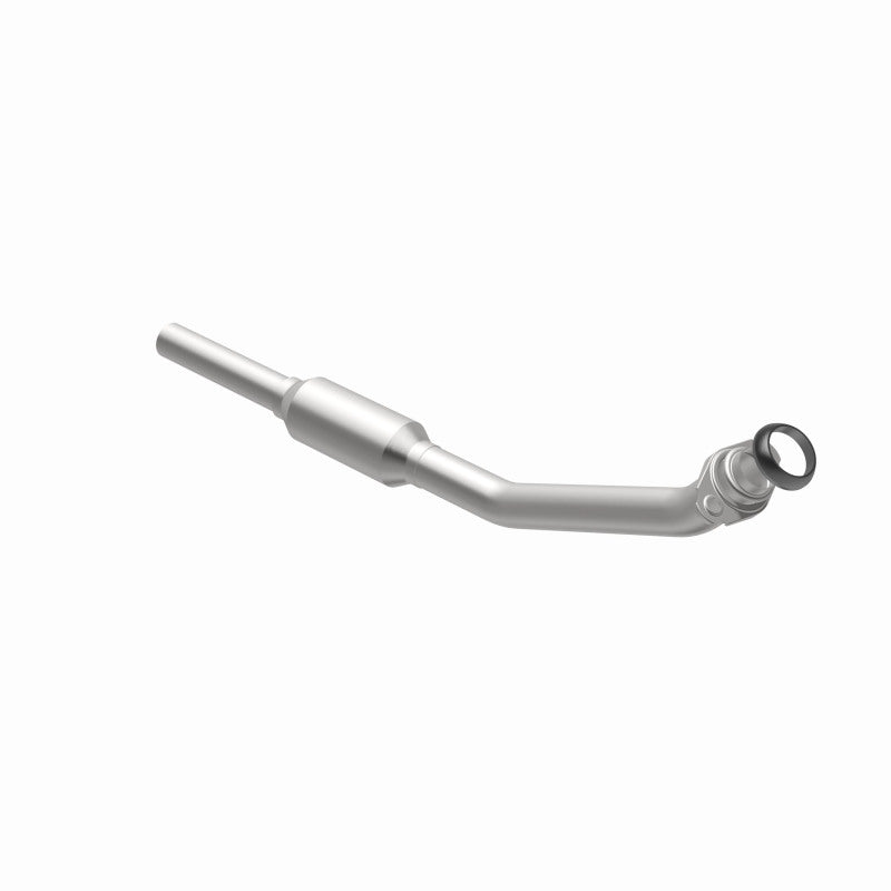 MagnaFlow California Grade CARB Compliant Direct-Fit Catalytic Converter 3391271 360 Degree Image Set