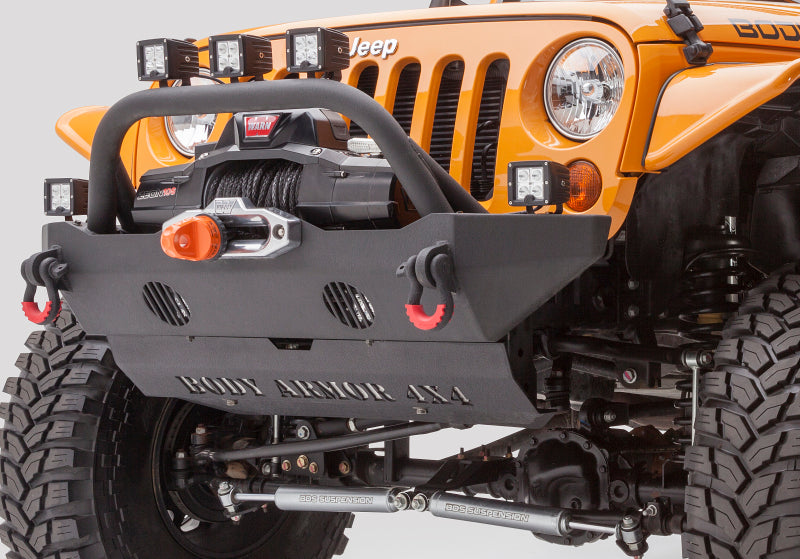Body Armor 4x4 2018+ Jeep Wrangler JL Gladiator JT Mid-Stubby Front Bumper JL-19532 JL-19532 Photo - lifestyle view