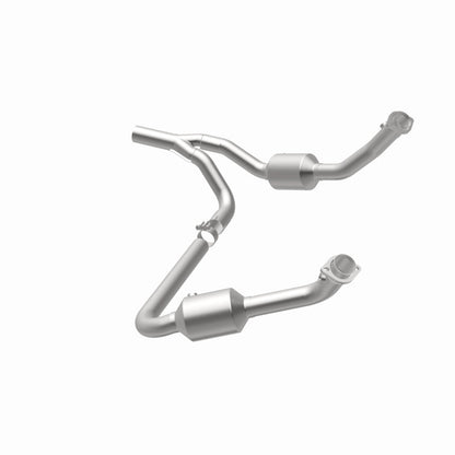 MagnaFlow Jeep Wrangler California Grade CARB Compliant Direct-Fit Catalytic Converter 5551458 360 Degree Image Set