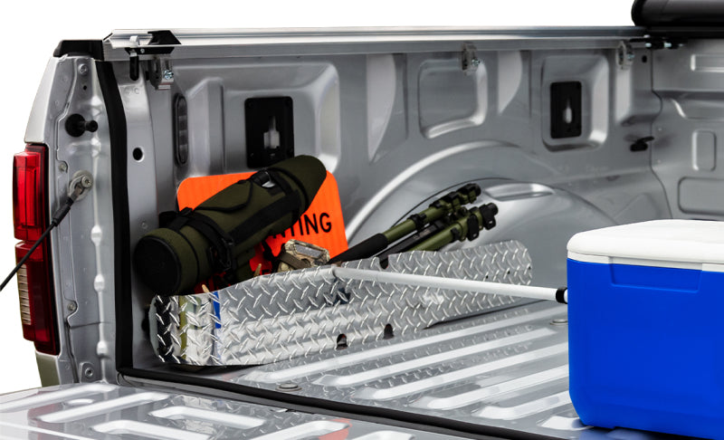 Access Accessories Cargo Mgt HD (Alum. Dia. Tread Bed Pockets w/EZ Retriever) 70035 70035 Photo - Primary