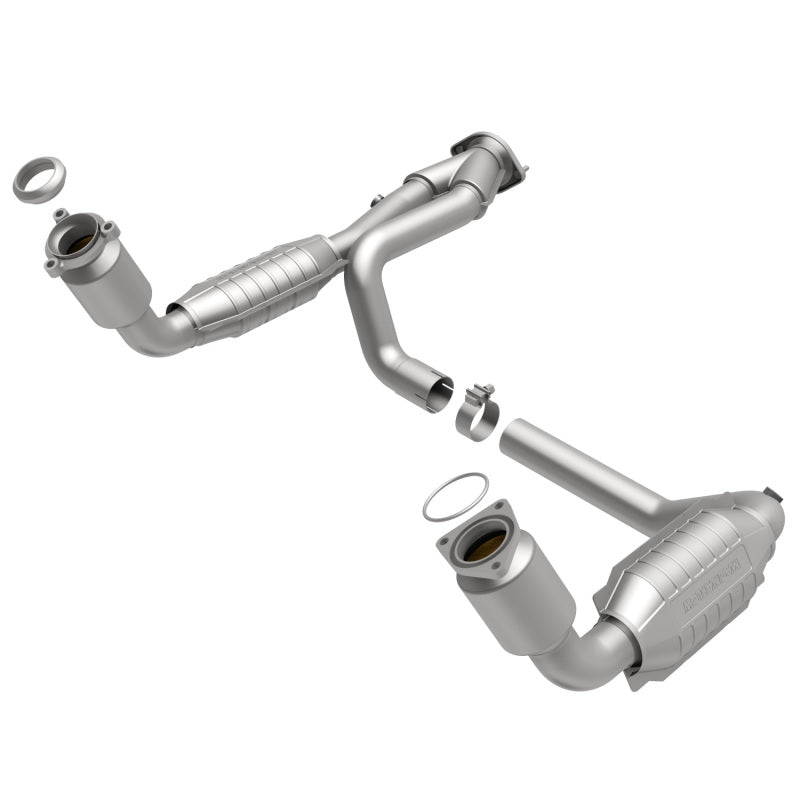 MagnaFlow California Grade CARB Compliant Direct-Fit Catalytic Converter 447284 Photo - Primary