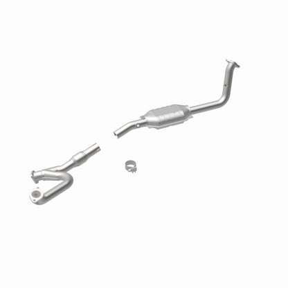 MagnaFlow HM Grade Federal / EPA Compliant Direct-Fit Catalytic Converter 23635 360 Degree Image Set