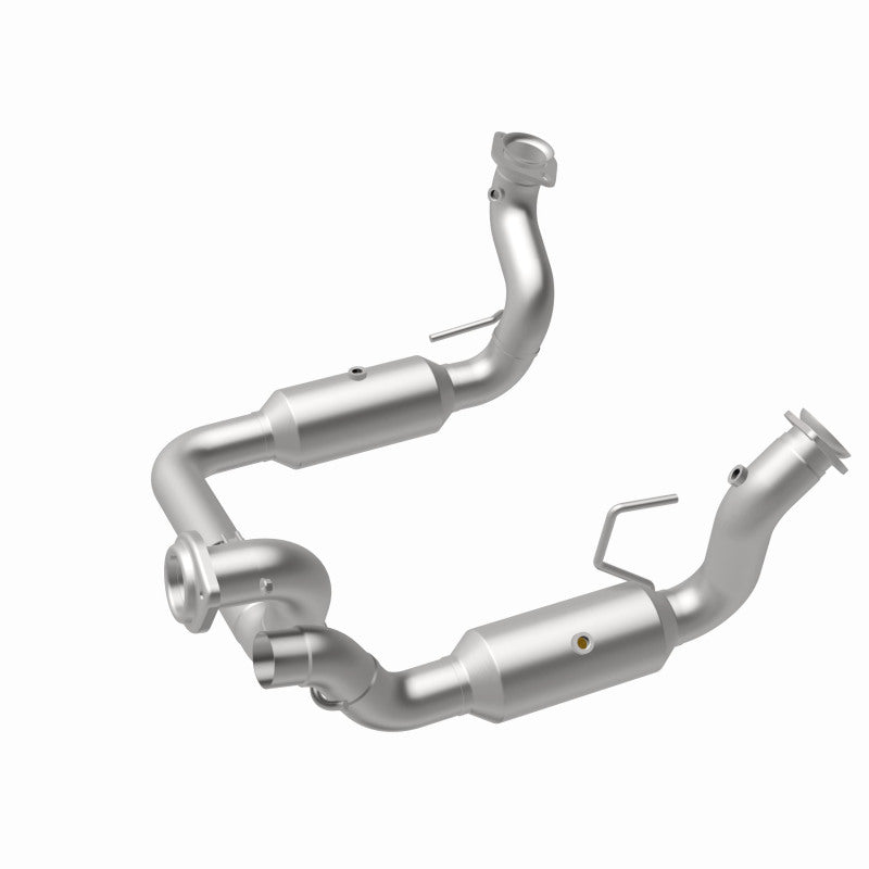 Magnaflow 20-22 Ford F-250 SD Single Underbody Direct Fit Cat Converter 280246 280246 360 Degree Image Set