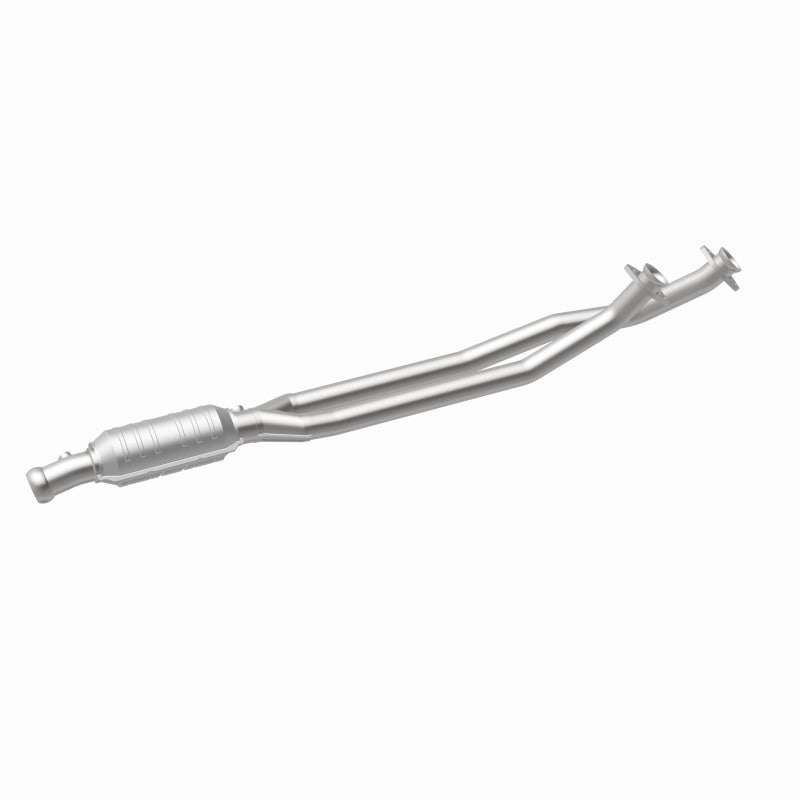 MagnaFlow Volvo HM Grade Federal / EPA Compliant Direct-Fit Catalytic Converter 23954 360 Degree Image Set