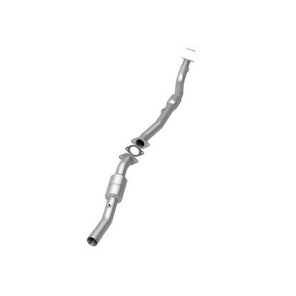 MagnaFlow Chevrolet Silverado 2500 HD OEM Grade Federal / EPA Compliant Direct-Fit Catalytic Converter 51949 360 Degree Image Set