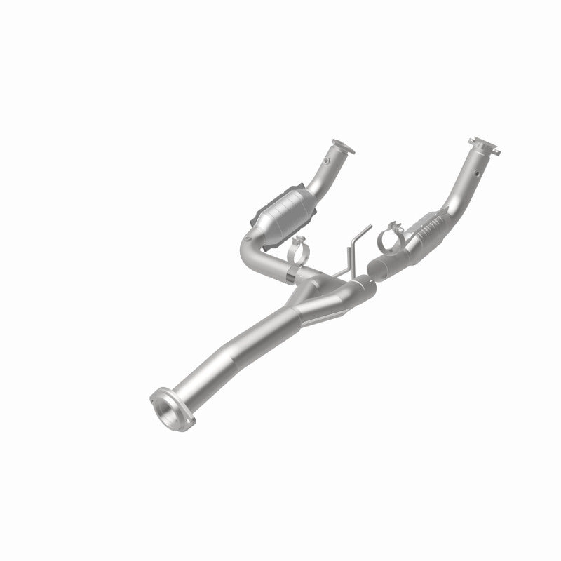MagnaFlow OEM Grade Federal / EPA Compliant Direct-Fit Catalytic Converter 21-252 360 Degree Image Set